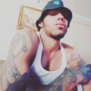 Meet your Posher, Elvis